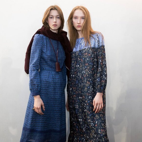 A.P.C. Dresses & Skirts - A.P.C. Eden Floral Relaxed Dress